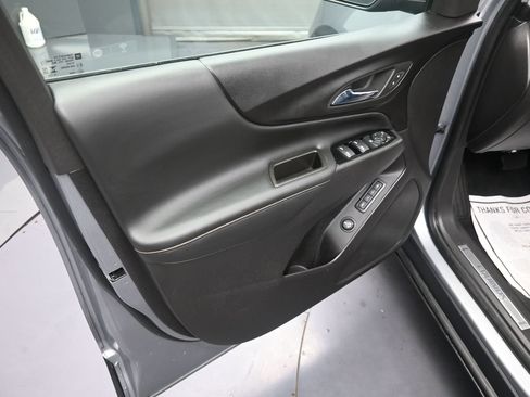 Used 2024 Chevrolet Equinox Premier AWD/4WD image 15