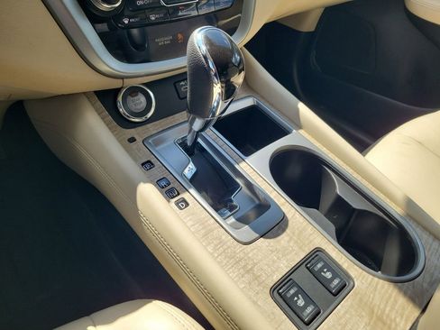 Certified 2021 Nissan Murano SV w/ SV Special Edition Package FWD image 33