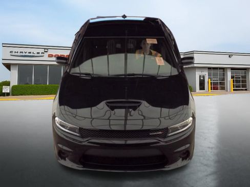 Used 2022 Dodge Charger R/T RWD image 3