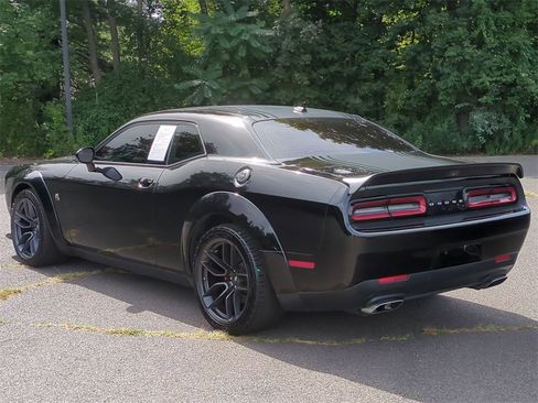 Used 2022 Dodge Challenger R/T Scat Pack image 6