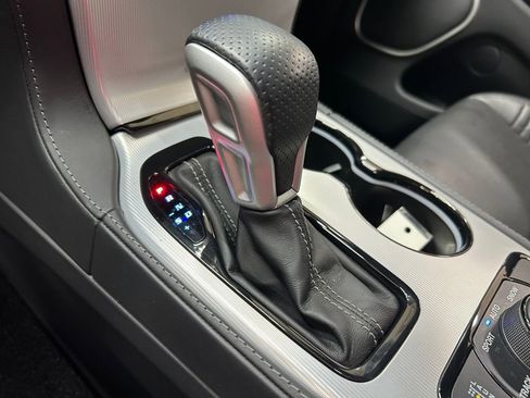 Used 2021 Jeep Grand Cherokee Trackhawk image 16