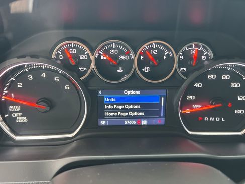 Used 2021 Chevrolet Silverado 1500 LT image 17