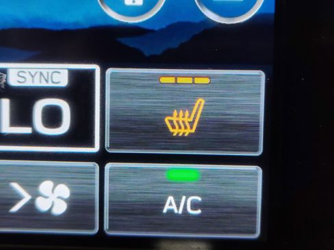 Used 2025 Subaru Outback Onyx Edition image 6