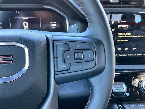 Used 2025 GMC Sierra 1500 AT4 w/ AT4 Premium Package AWD/4WD image 26
