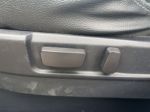 Used 2017 Mitsubishi Outlander Sport GT image 19