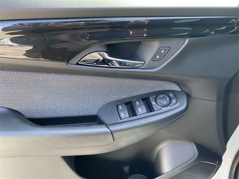 New 2025 Chevrolet TrailBlazer LT w/ LPO, Blackout Package image 12