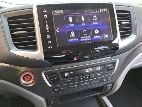 Used 2018 Honda Pilot EX-L image 29