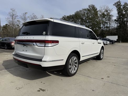 Used 2024 Lincoln Navigator L Reserve image 25