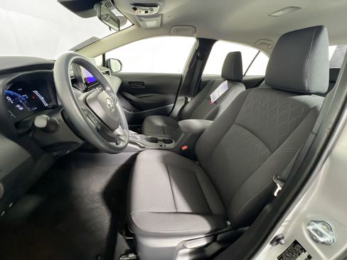Used 2026 Toyota Corolla LE FWD image 14