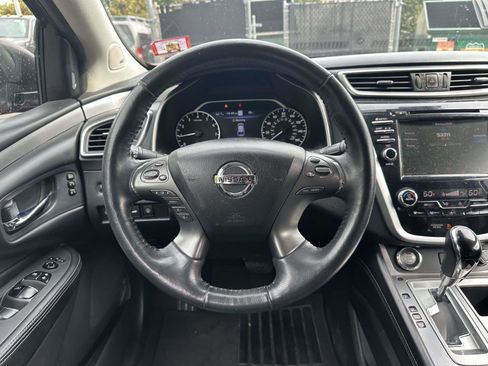 Used 2019 Nissan Murano SL w/ SL Technology Package image 12