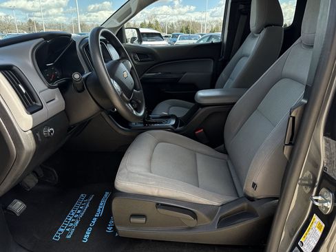 Used 2016 Chevrolet Colorado W/T w/ WT Convenience Package image 15