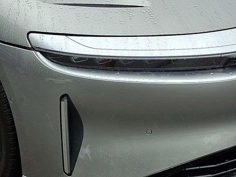 Used 2023 Lucid Air Touring image 11