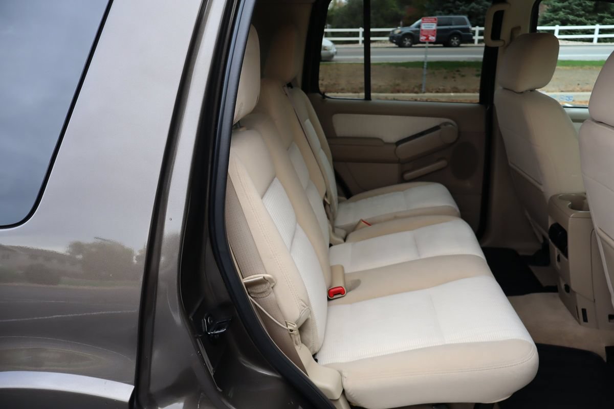 Used 2008 Ford Explorer XLT AWD/4WD image 21