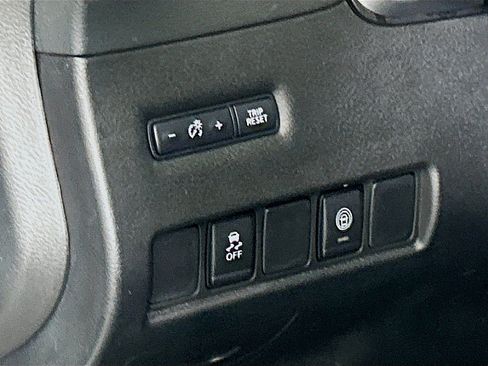 Used 2020 Nissan Murano SV AWD/4WD image 20
