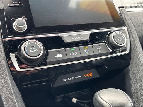 Used 2020 Honda Civic Sport image 29