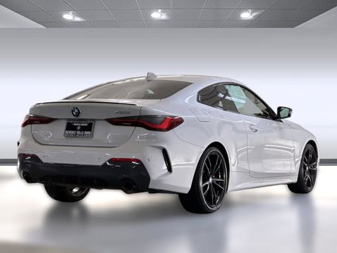 Used 2023 BMW 430i Coupe w/ M Sport Package image 8