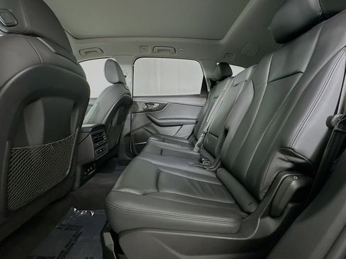 Used 2023 Audi Q7 3.0T Premium Plus image 9