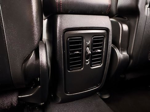 Used 2023 Dodge Durango GT RWD image 20