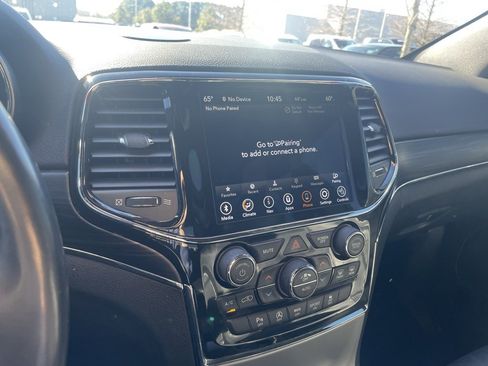 Used 2021 Jeep Grand Cherokee Limited w/ Trailer Tow Group IV image 16