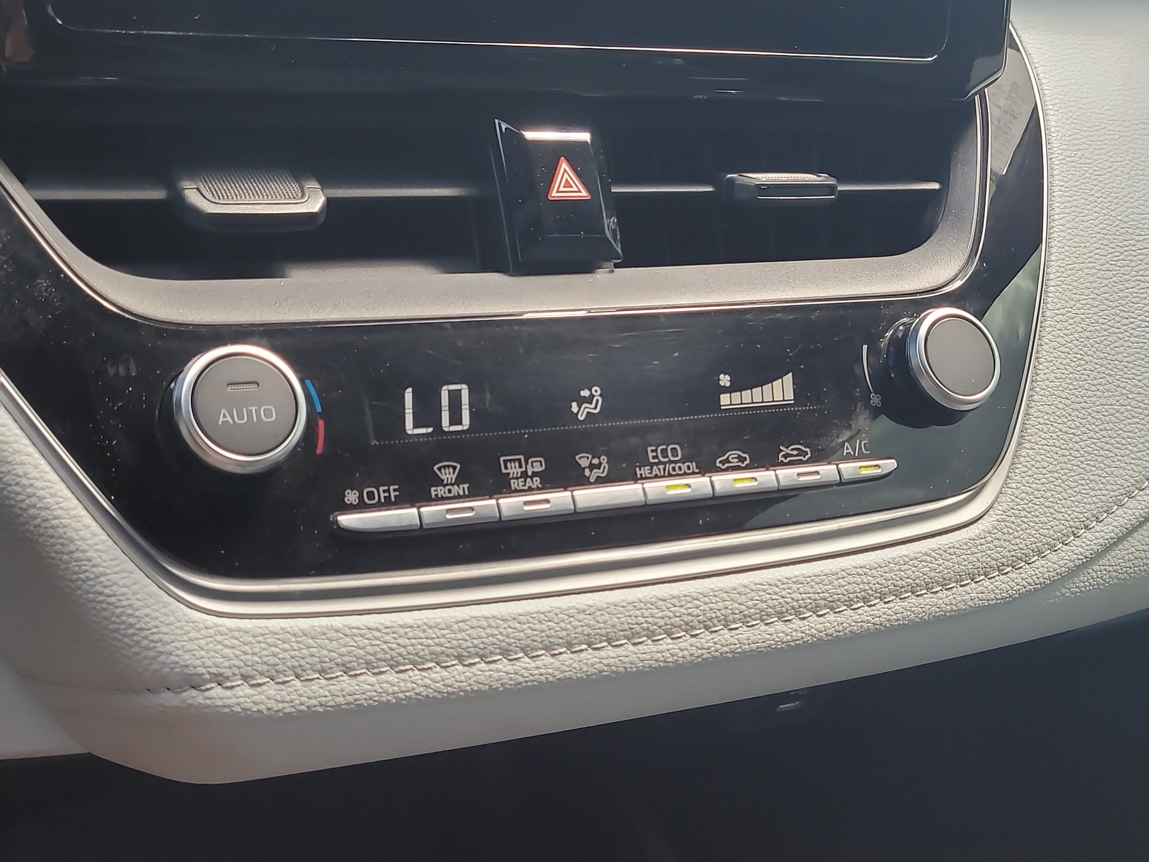 Certified 2023 Toyota Corolla SE FWD image 23