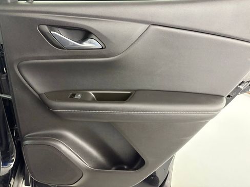 Used 2024 Chevrolet Blazer LT image 39