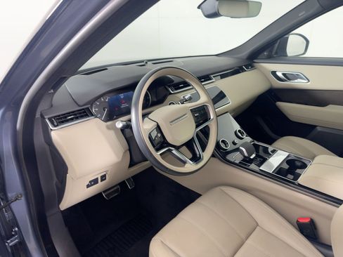 Used 2023 Land Rover Range Rover Velar R-Dynamic S image 42