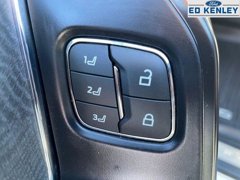 Used 2023 Ford F150 Platinum w/ Equipment Group 701A High image 28