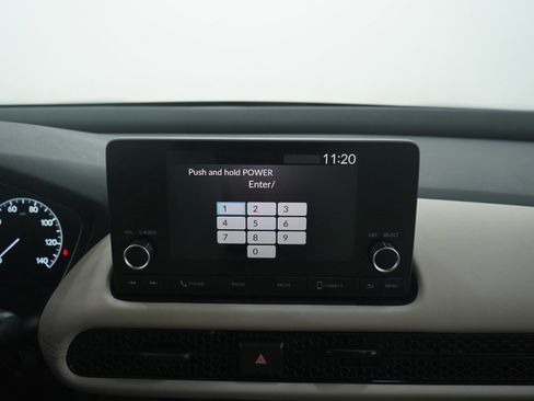 Used 2023 Honda HR-V LX image 15