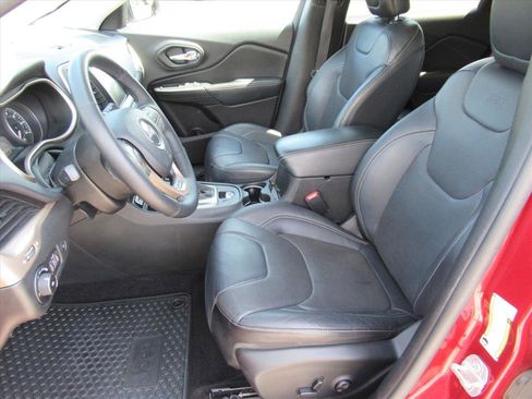 Used 2014 Jeep Cherokee Limited w/ Luxury Group image 16