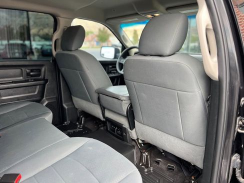 Used 2018 RAM 1500 Express w/ Express Value Package image 25