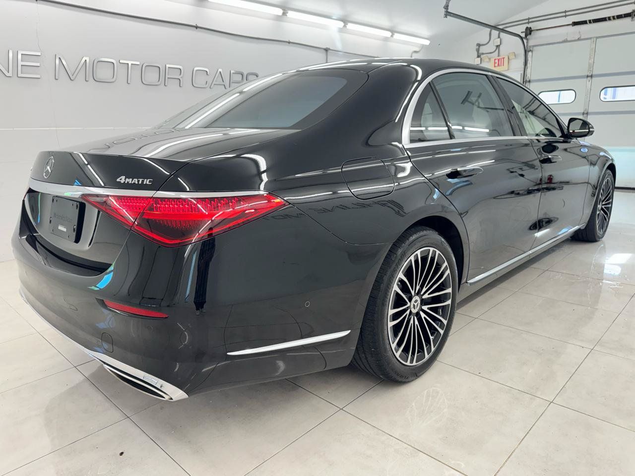 Used 2023 Mercedes-Benz S 500 4MATIC image 5