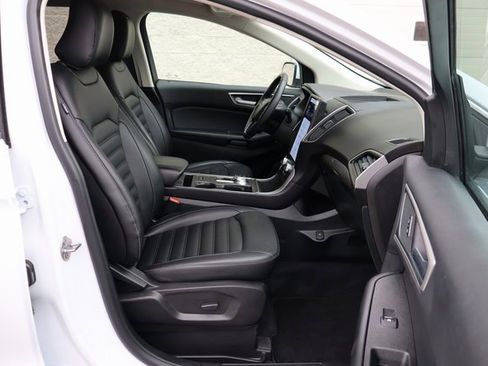 Used 2024 Ford Edge SEL image 29