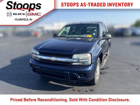 Used 2007 Chevrolet TrailBlazer LS w/ LS Preferred Equipment Group AWD/4WD image 1