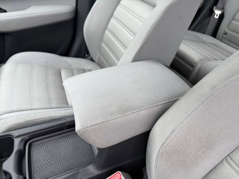 Used 2018 Honda CR-V LX image 14