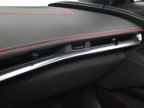 Used 2020 Chevrolet Corvette Stingray Premium Conv w/ 3LT Preferred Equipment Group RWD image 19