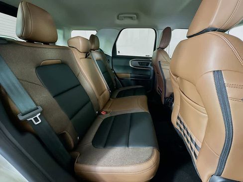 New 2025 Ford Bronco Sport Outer Banks w/ Outer Banks Tech Package+ image 32