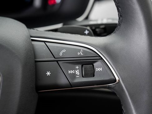 Certified 2025 Audi Q3 2.0T Premium w/ Convenience Package image 14