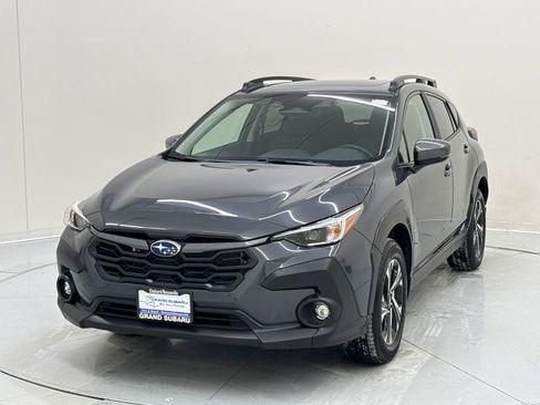 Used 2025 Subaru Crosstrek 2.0i Premium image 1