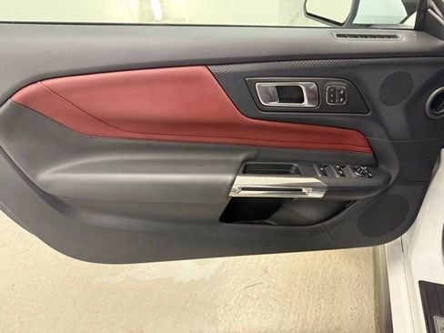 Used 2024 Ford Mustang GT Premium image 13