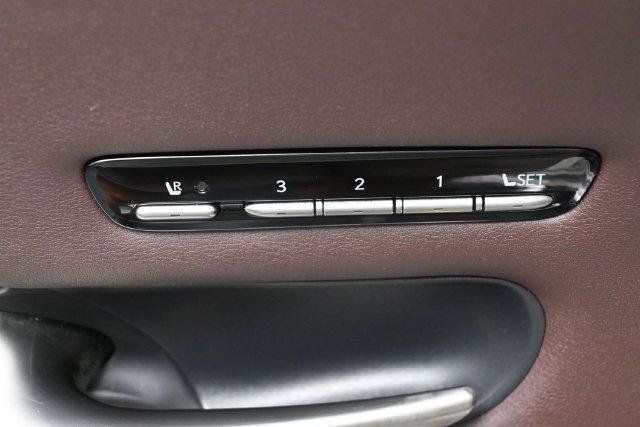 Used 2019 Lexus LS 500 AWD w/ Interior Upgrade Package image 15