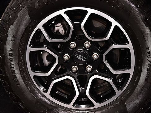 Used 2023 Ford F150 XLT w/ Equipment Group 302A High AWD/4WD image 9