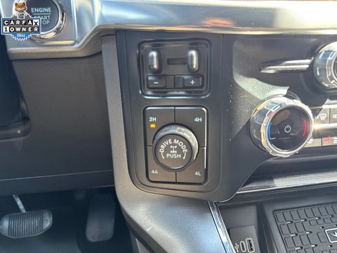 Used 2025 Ford F150 Lariat w/ Equipment Group 502A High AWD/4WD image 23