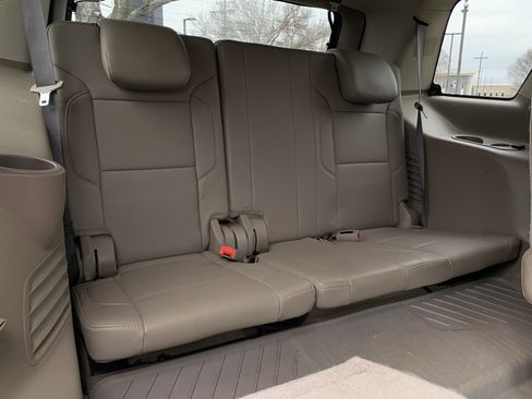 Used 2017 Chevrolet Tahoe Premier image 33