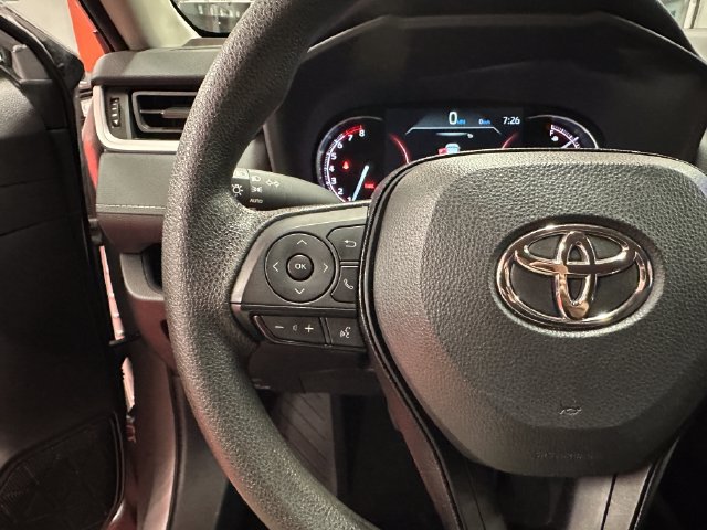 Certified 2025 Toyota RAV4 XLE AWD/4WD image 20