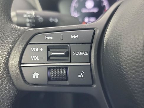 Certified 2023 Honda HR-V LX image 24