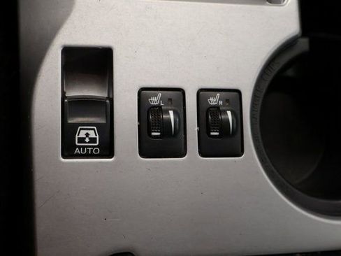 Used 2021 Toyota 4Runner SR5 Premium image 17