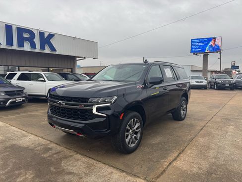 Used 2021 Chevrolet Tahoe Z71 AWD/4WD image 1