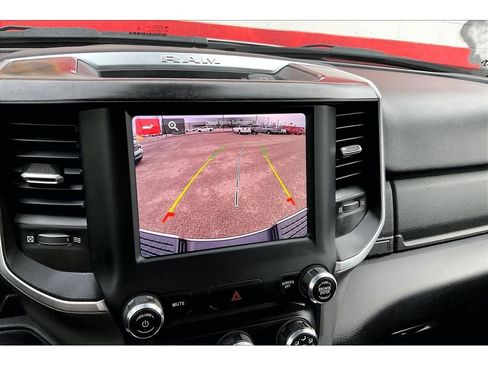 Used 2024 RAM 2500 Big Horn image 24