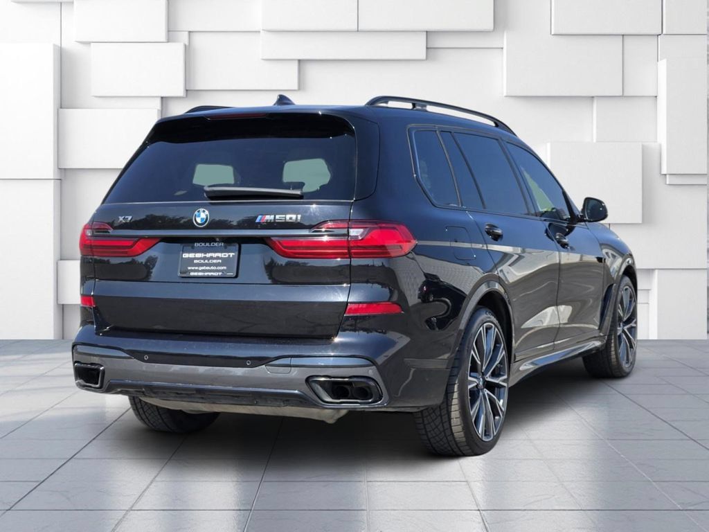 Used 2021 BMW X7 M50i AWD/4WD image 7