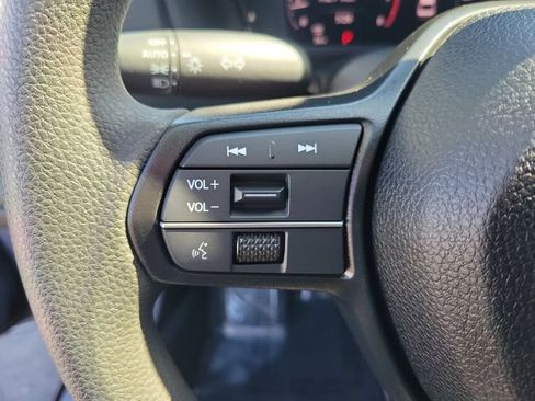 Certified 2025 Honda Accord LX image 20